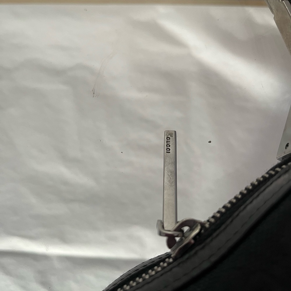Authentic Gucci GG Canvas Shoulder Bag - Picture 6 of 12